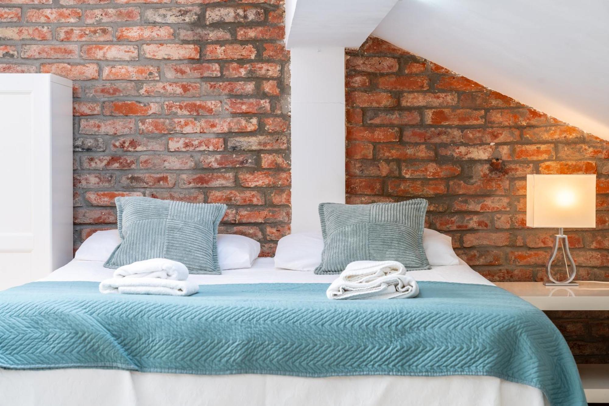 Loft En Calle Emblematica By Urbanhosting Сантандер Екстер'єр фото
